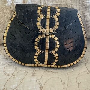 Ramla Black and Gold Crossbody Bag